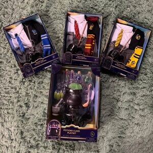 NWB Harry Potter doll accessories